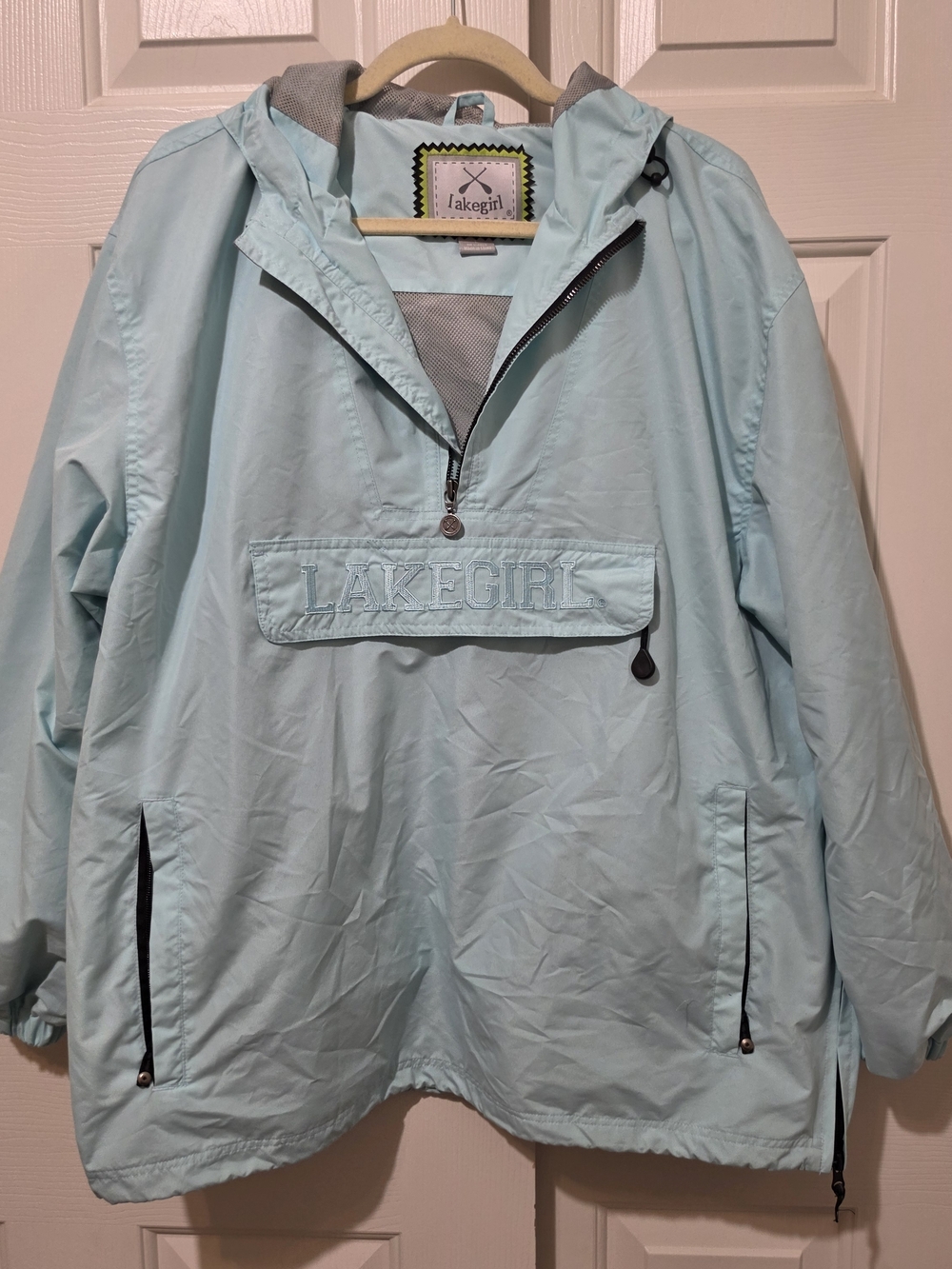 Lakegirl Blue Pullover Windbreaker Jacket Size L 1/2 Zip Pockets Boating Outdoor